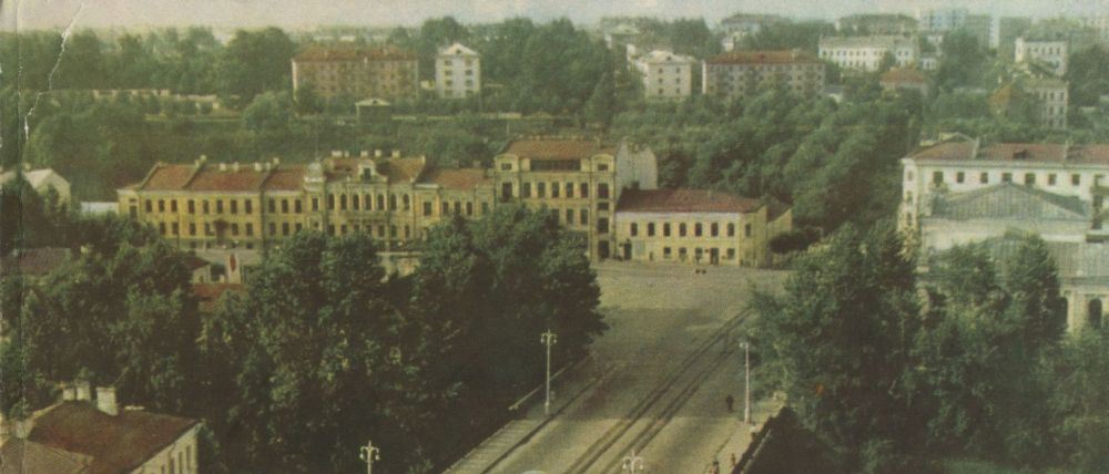 Площадь Свободы в 1960-е годы. Из фотоальбома Витебск (1966 год)