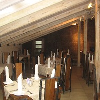 Оформление залов в ресторане Золотой лев