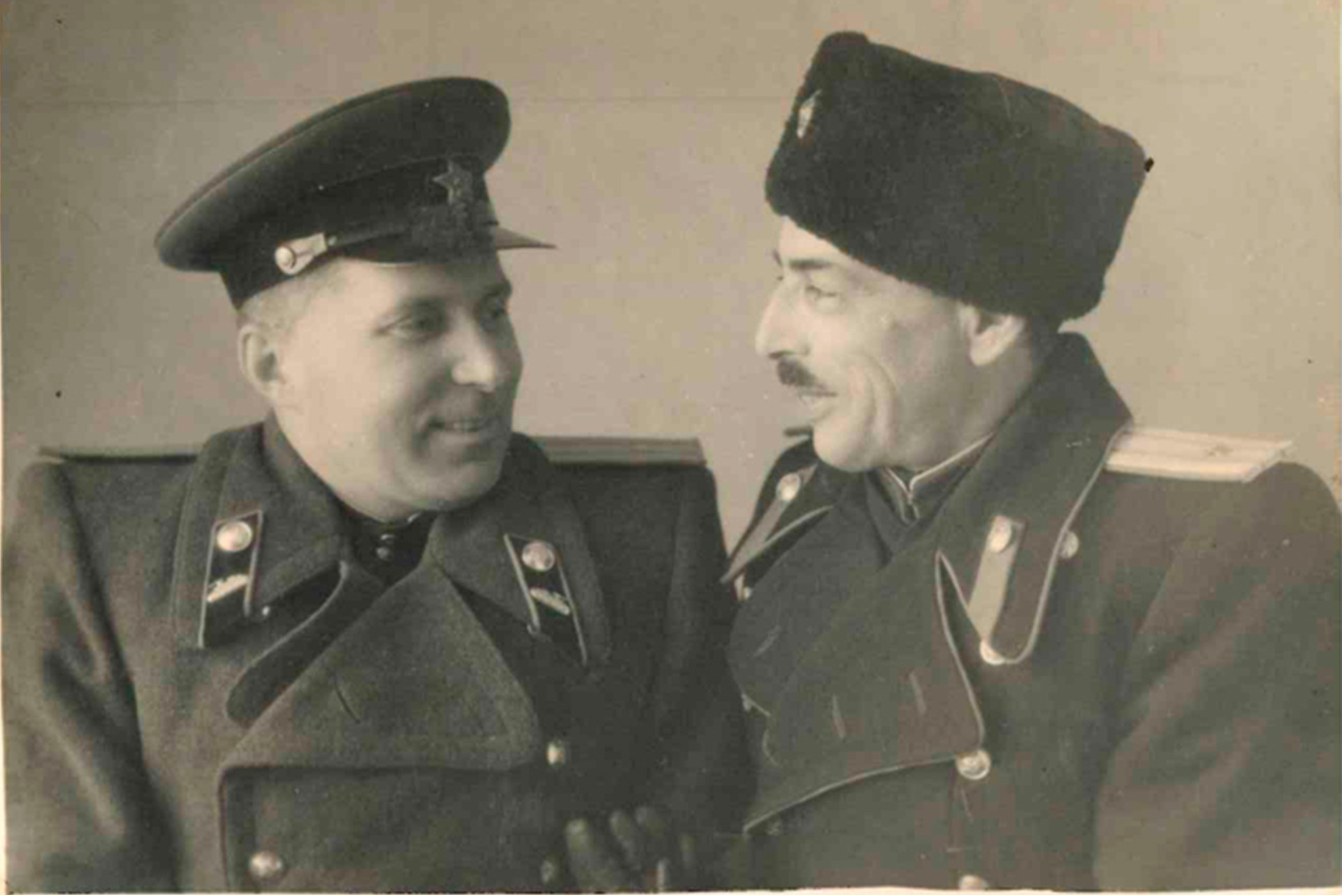 Слева направо: Иван Гавриленко, отец Людмилы Фоминовой, и Абрам Капелюшник. Фото: архив Людмилы Фоминовой