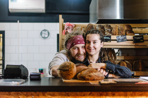 Хлебное дело: как молодая семья открыла пекарню в центре Витебска