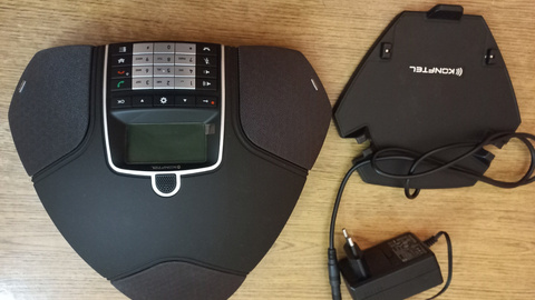 Конференц-телефон Konftel 300Wx-IP.